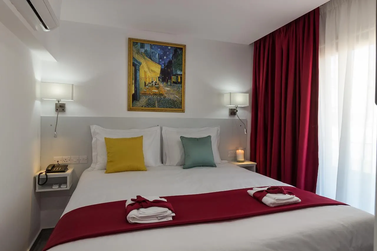 לרנקה Art & Wine Boutique Hotel 3*,  קפריסין